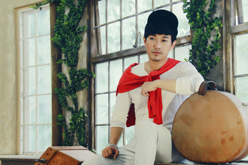 Designer Duong Ngoc Long: 