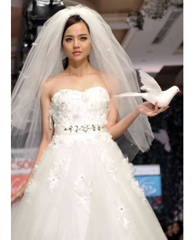 THIEN THAN COLLECTION  25